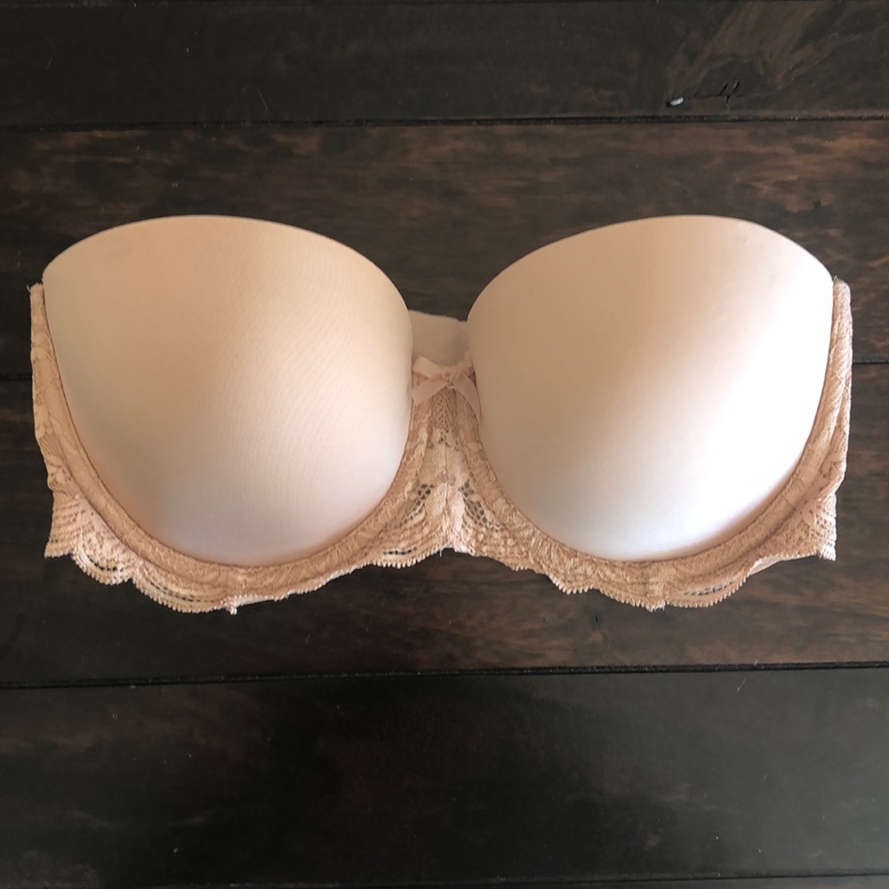 Victoria’s secret strapless bra